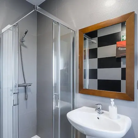 Spacious House In Esposende With Private Parking Ferienhaus Braga
