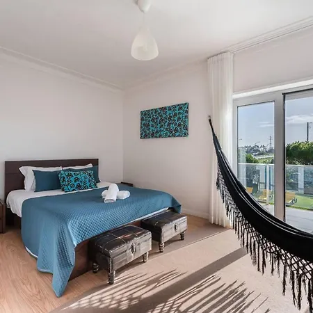 Ferienhaus Spacious House In Esposende With Private Parking *