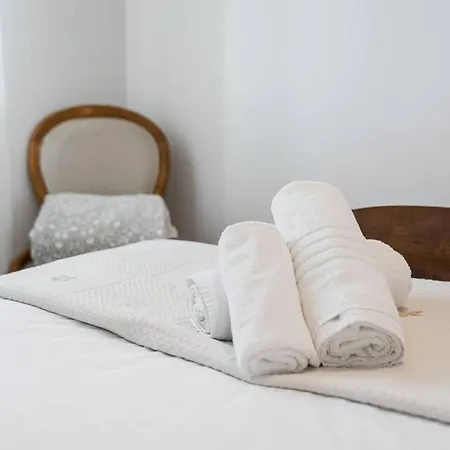 Ferienhaus Spacious House In Esposende With Private Parking Braga